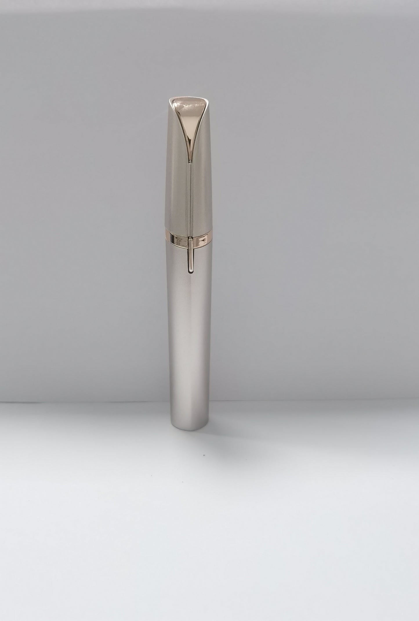 TrendEsse Eyebrow Trimmer with LED Light