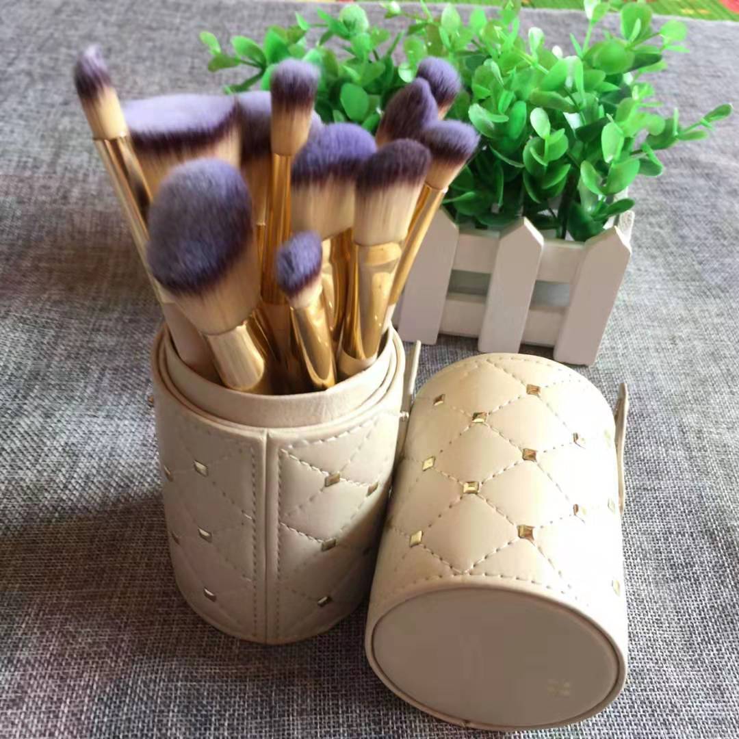 12-Piece Makeup Brush Set with Storage Bucket - Perfect for Flawless Application