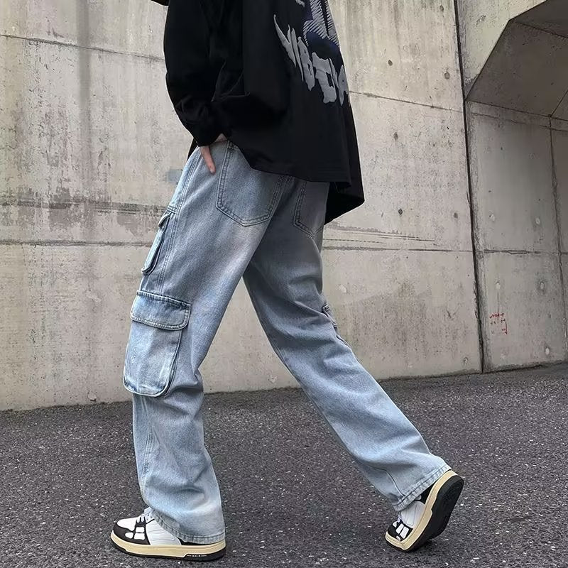 Men's Distressed Straight-Leg Cargo Jeans