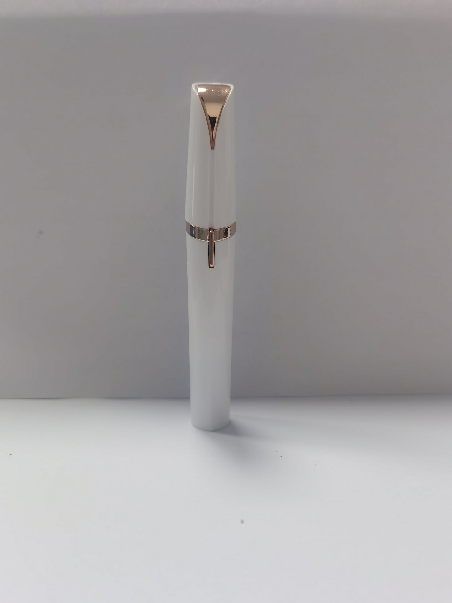 TrendEsse Eyebrow Trimmer with LED Light