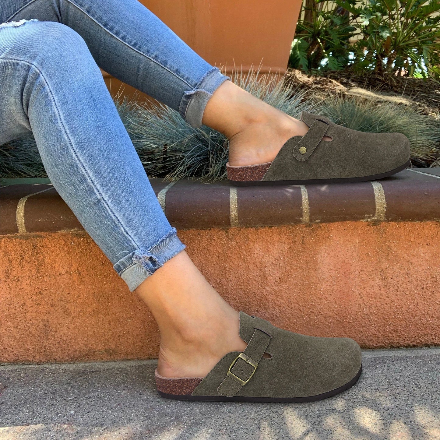 Comfy Suede Arch Support Slides